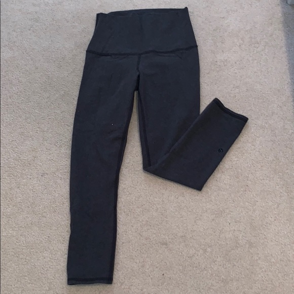 lululemon athletica Pants - Lululemon cropped size 2 soft leggings